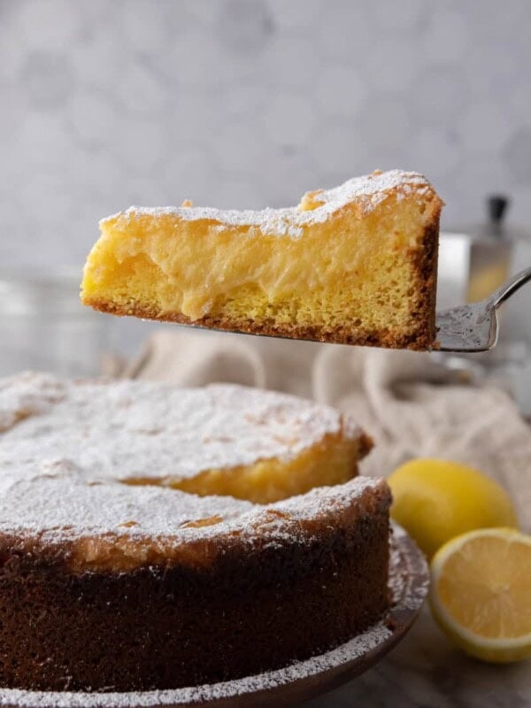gooey butter lemon cake recipe slice in the air