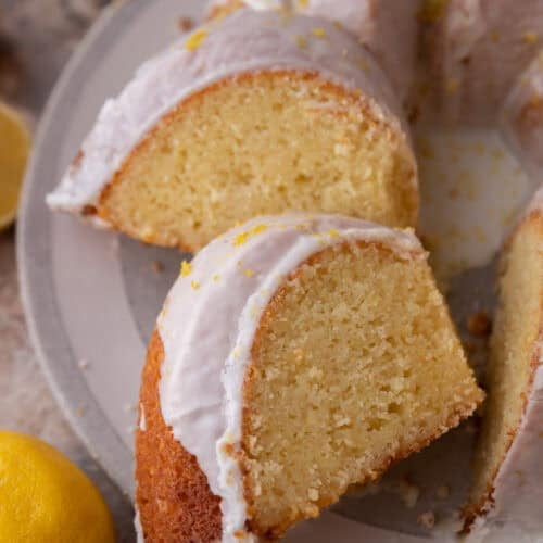 lemon bundt cake recipe slices