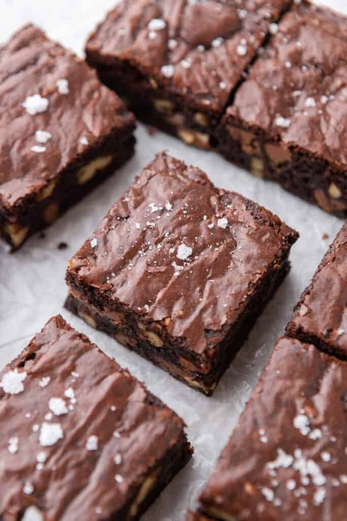 Sliced brownies