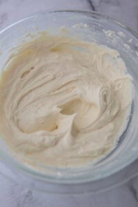 white chocolate ganache recipe in a bowl