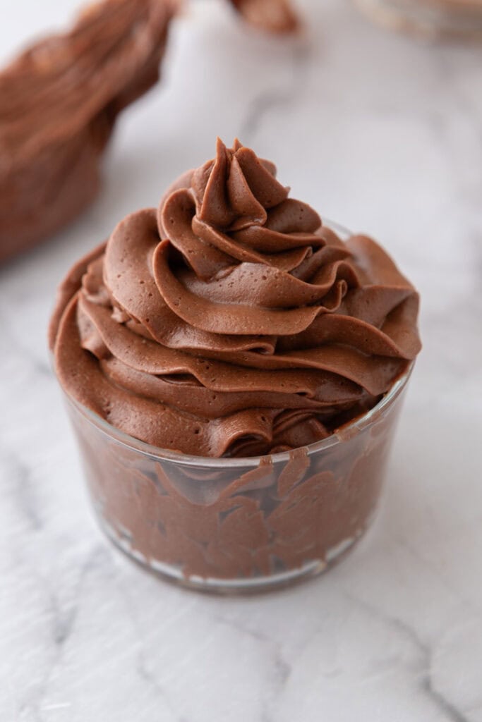 one-bowl chocolate buttercream recipe in a cup
