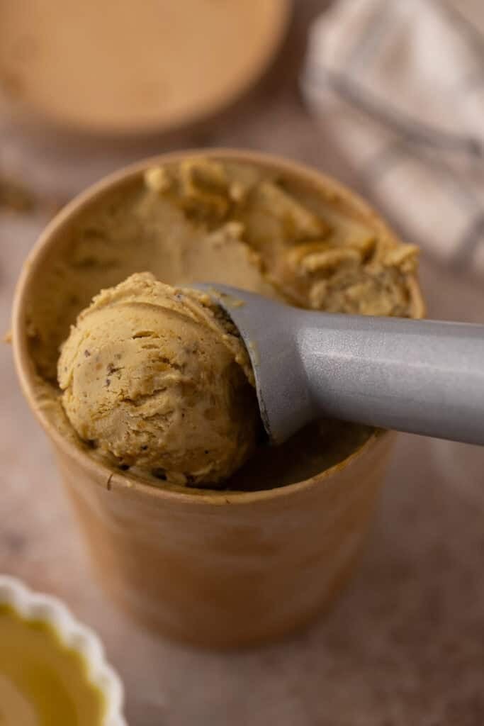pistachio ice cream container