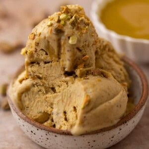 pistachio ice cream recipe in a bowl
