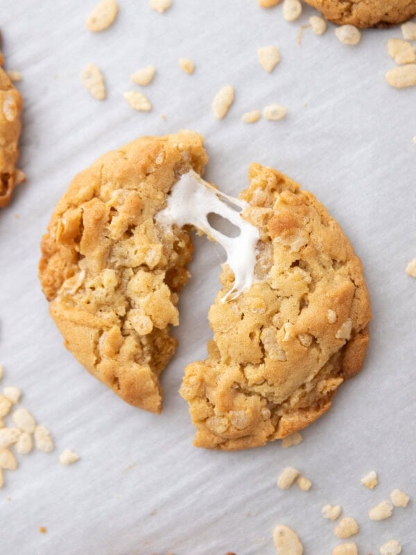 Costco Marshmallow Crispy Cookies