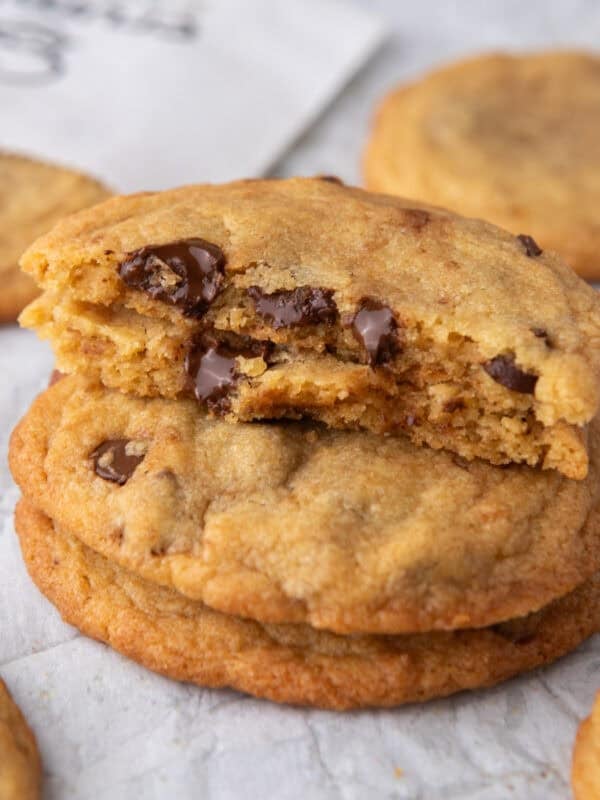 Close-up of Crumbl Martha Stewart cookie stack with gooey melted chocolate center.